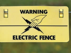 8435 Electric Livestock Fence 01 01